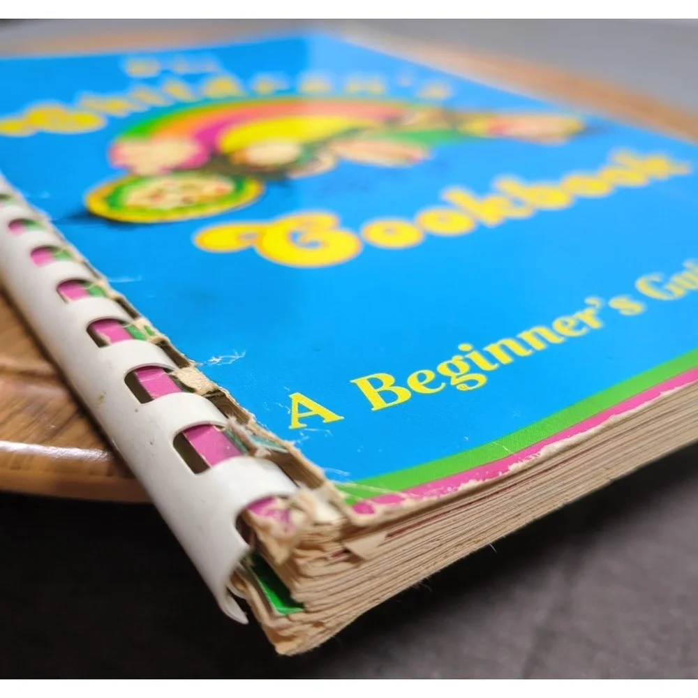 VTG 1980 The Children's‎ Cookbook A Beginner's Guide To Cooking Spiral Bound